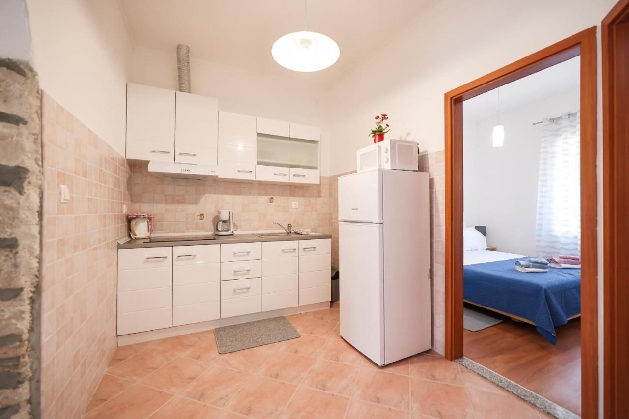 Apartment M&V Zadar Exteriör bild